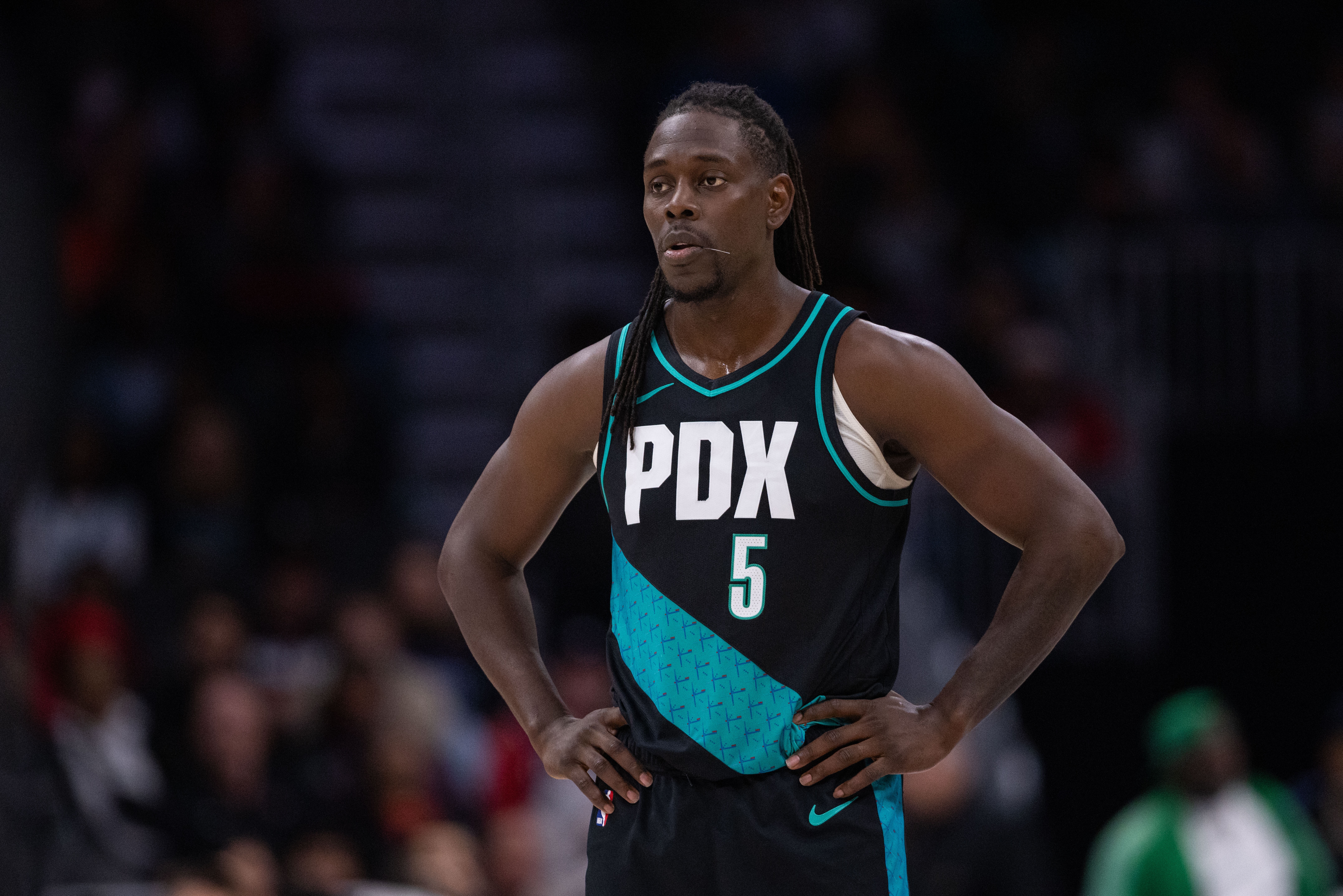 开云体育-35岁266天！霍勒迪刷新单场35分10助&amp;真实命中率90%+最老纪录